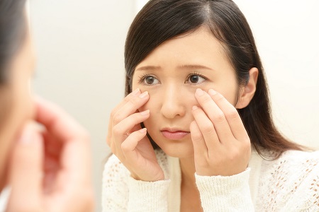 最近まつげが抜けるのはなぜ 意外と見落としがちな原因7つ オルト株式会社 健康食品の受託開発 Oem 自社ブランド商品の企画販売